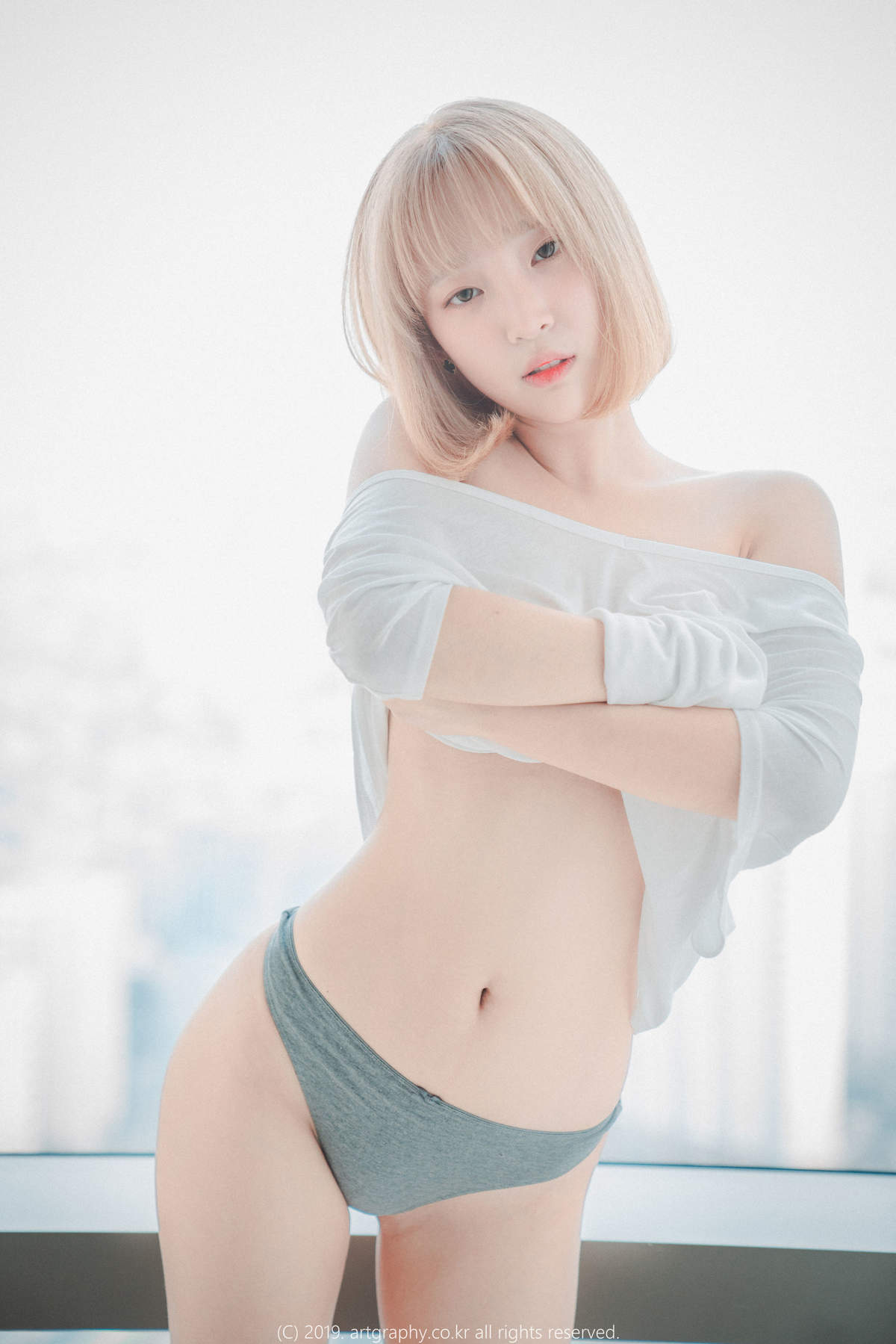 姜仁卿白猫少女奶牛尤物VOL.039写真集图片