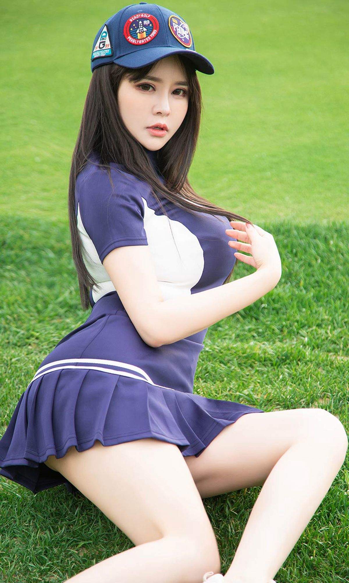 运动装美女图片