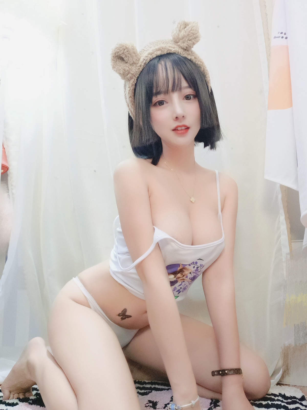 秀女郎COSER米线线sama小可爱熊妹写真集图片 秀女郎COSER米线线sama小可爱熊妹写真集图片