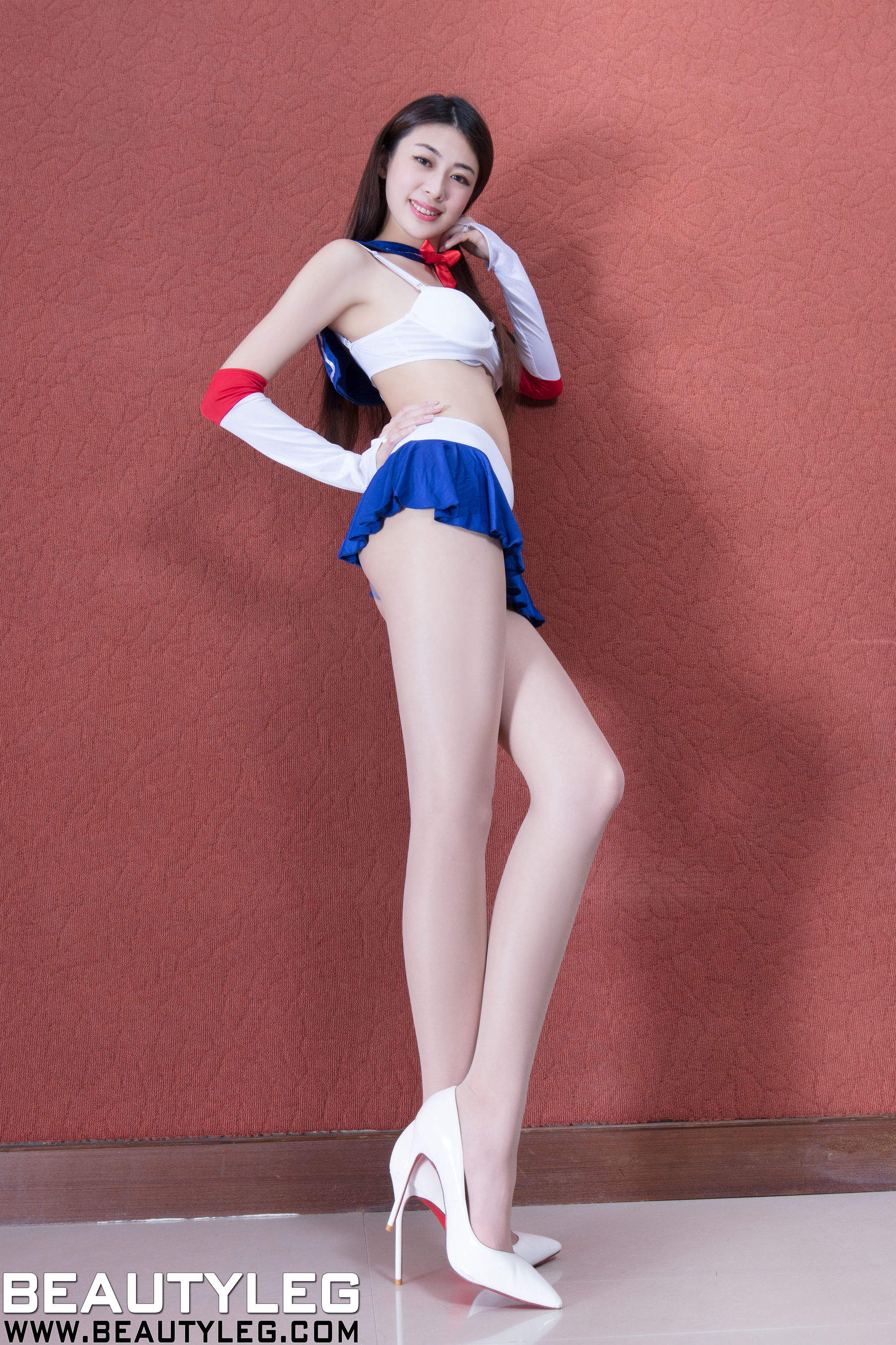 高跟靴美女腿模Wendy4组短裙制服美腿[Beautyleg]美图日图片