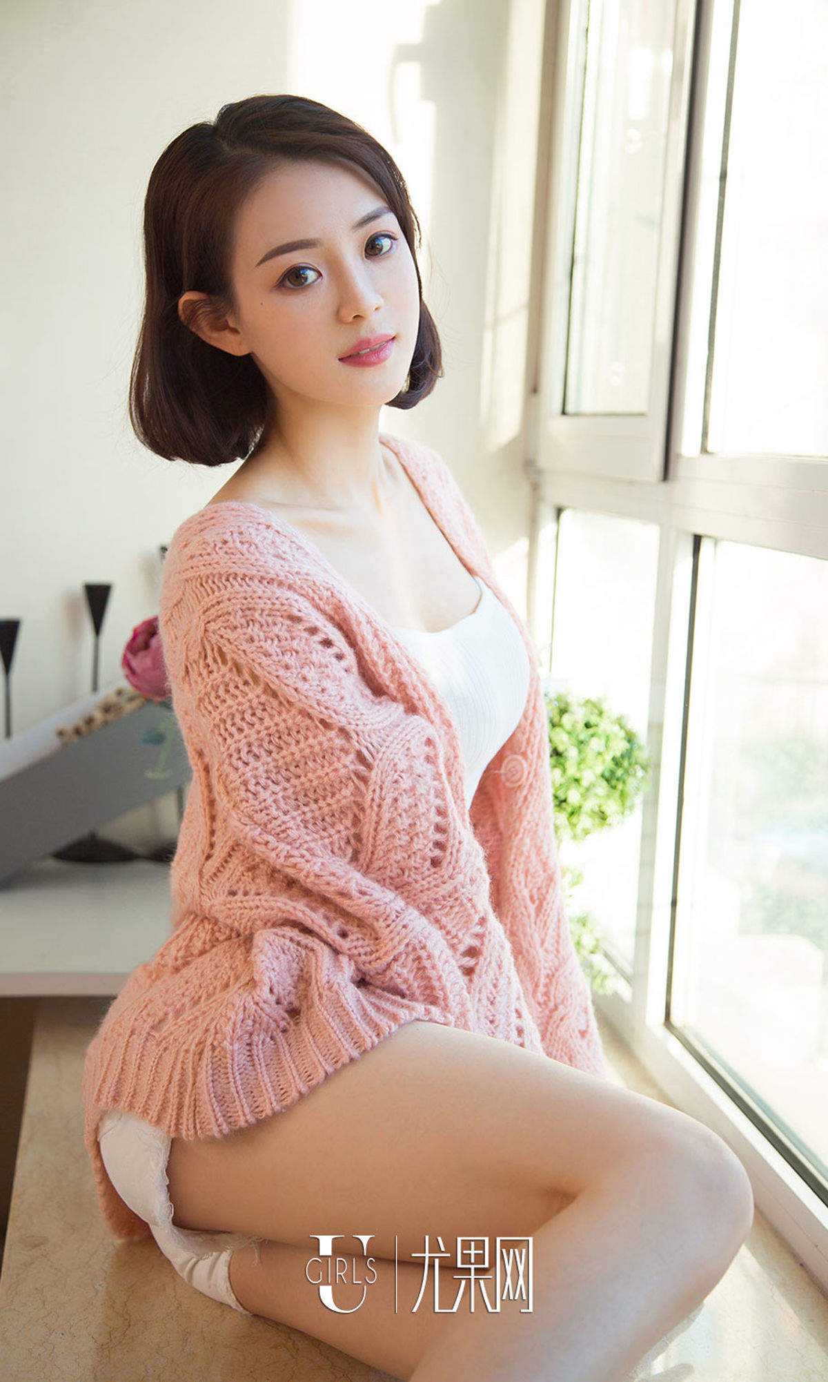 亚洲女人天堂林琳一半沙漠一半水高清mm写真集图片