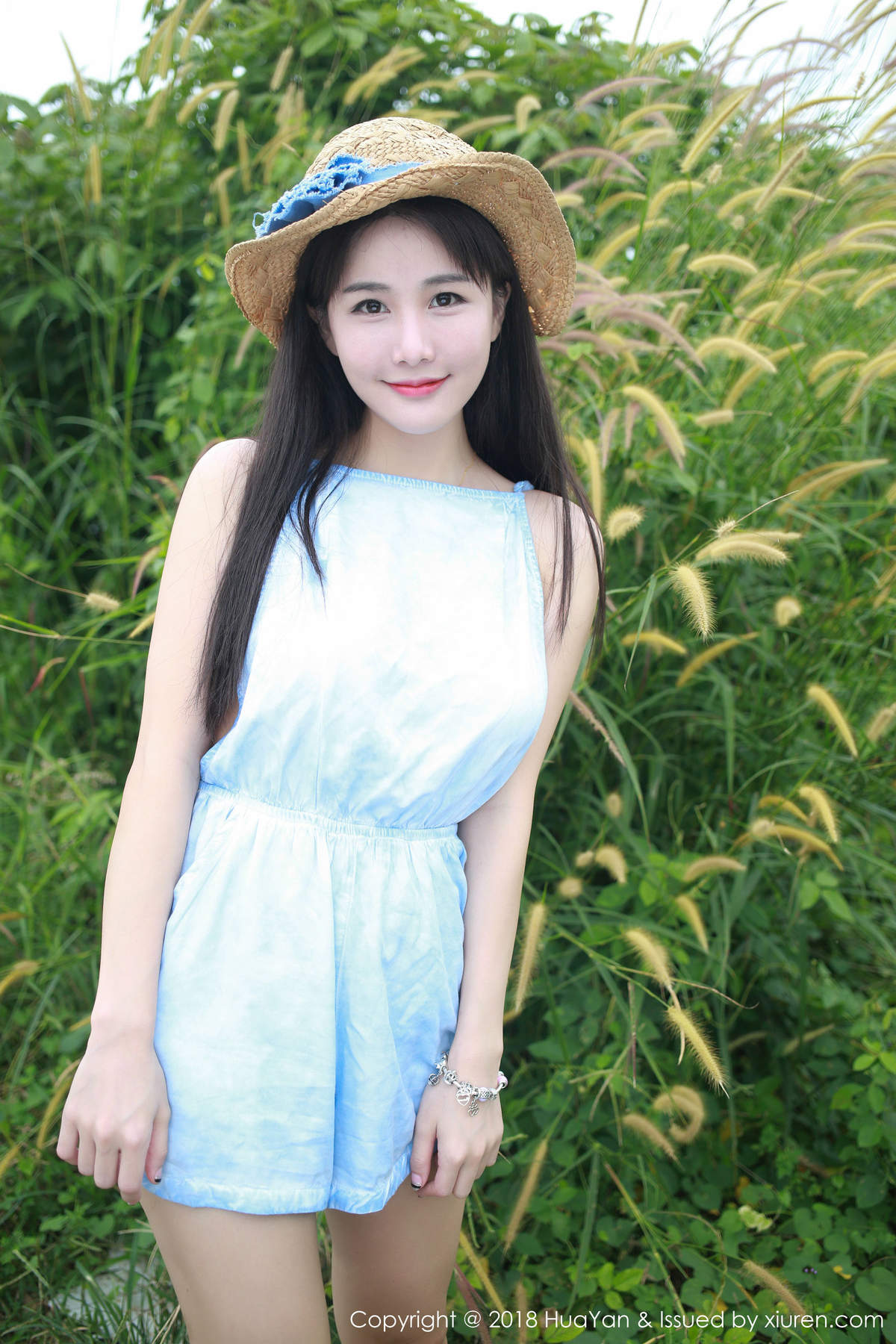 美女尤物刘天天吊带派对高清mm写真集图片