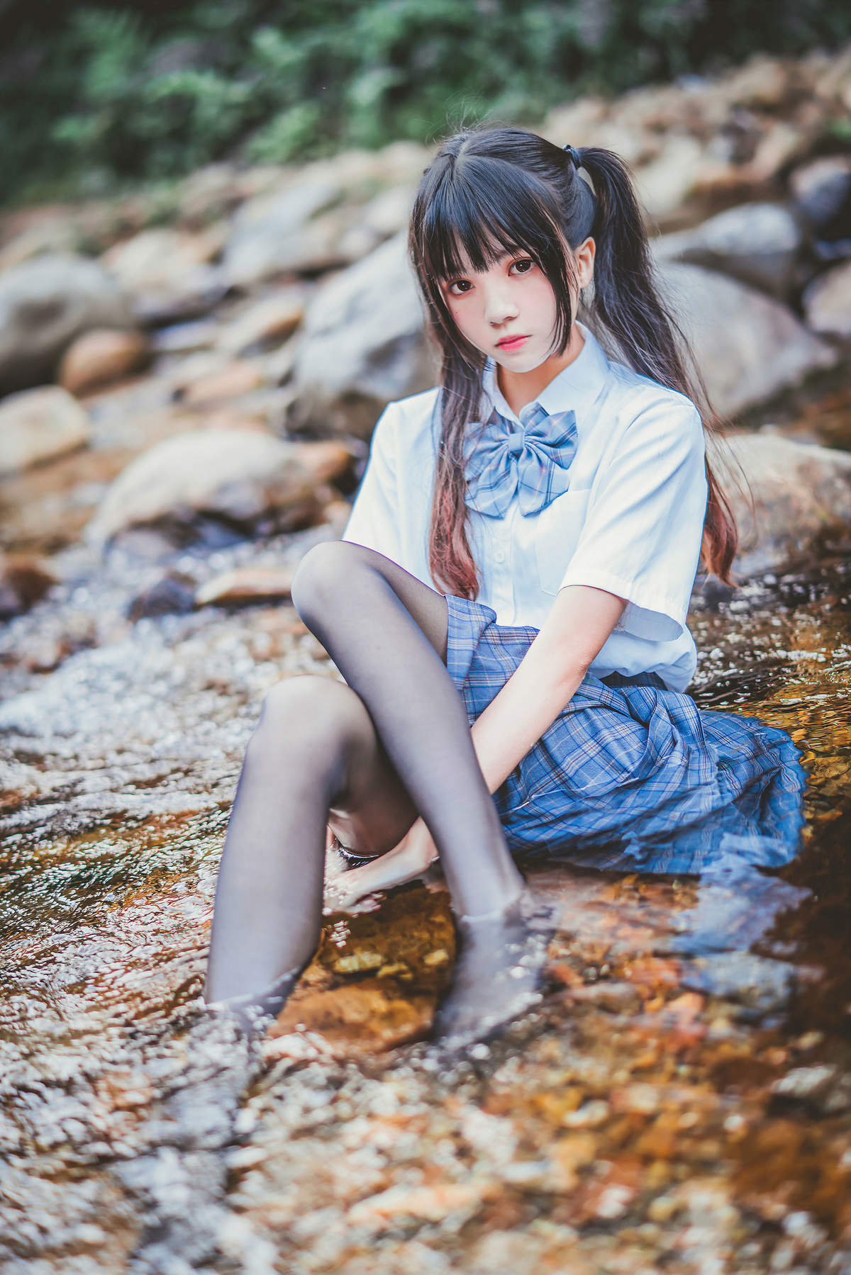 亚洲女人天堂林琳一半沙漠一半水高清mm写真集图片