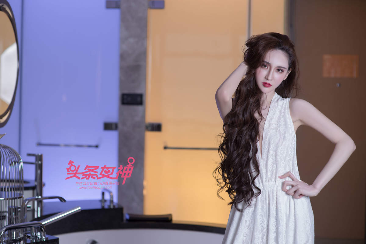 高贵美女图片