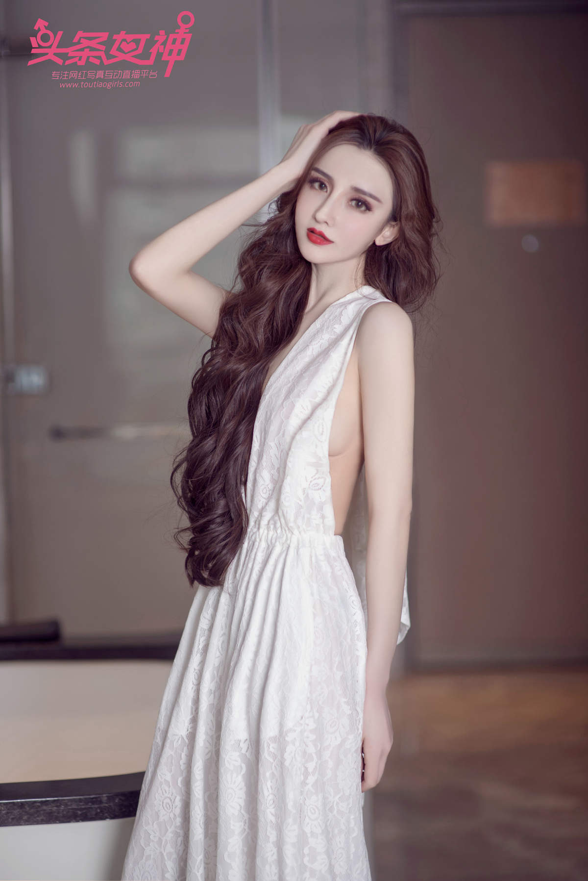 高贵美女图片