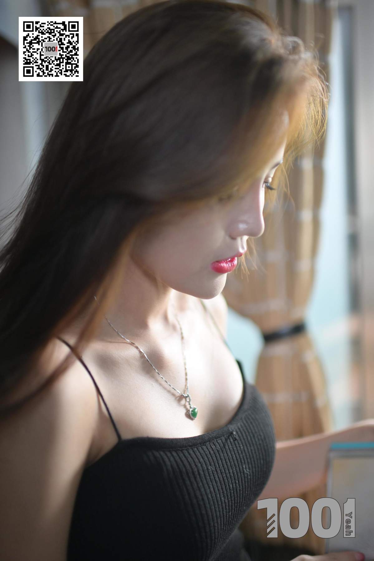 丝袜足射钟情香吻丝足写真集图片