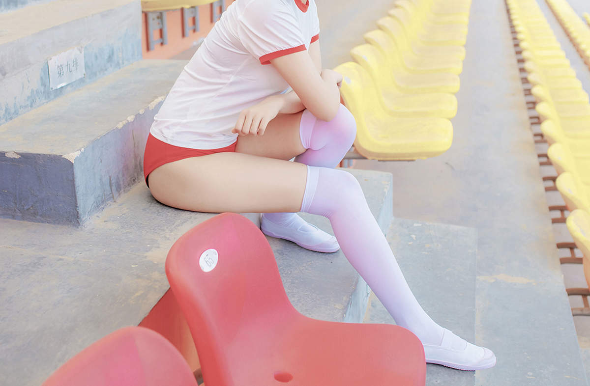 体操美女图片