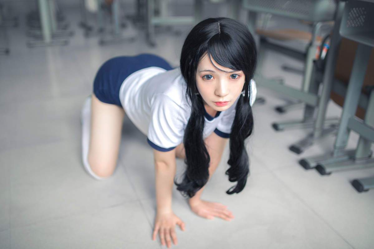 体操美女图片