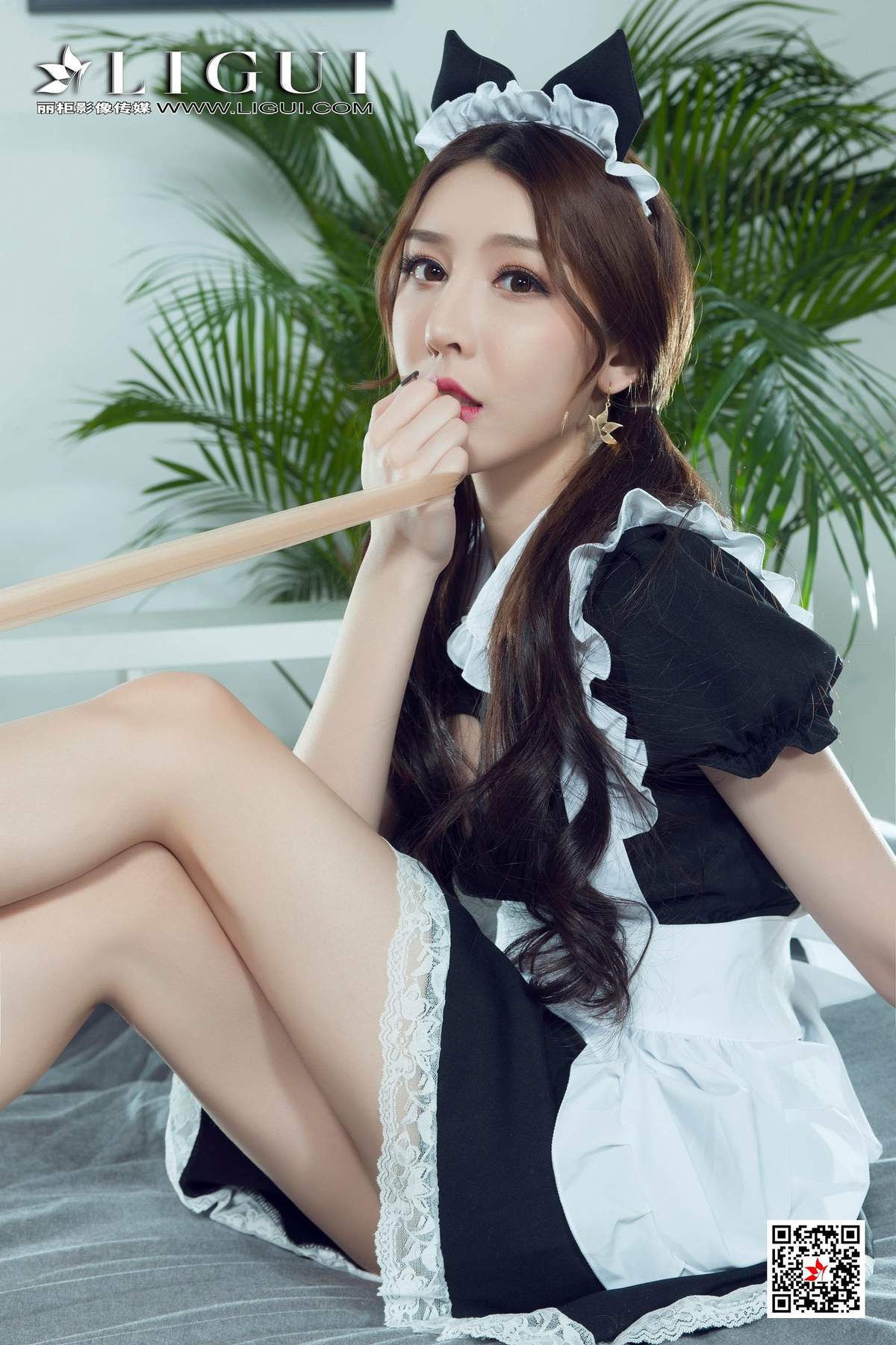 丝袜玉足图片