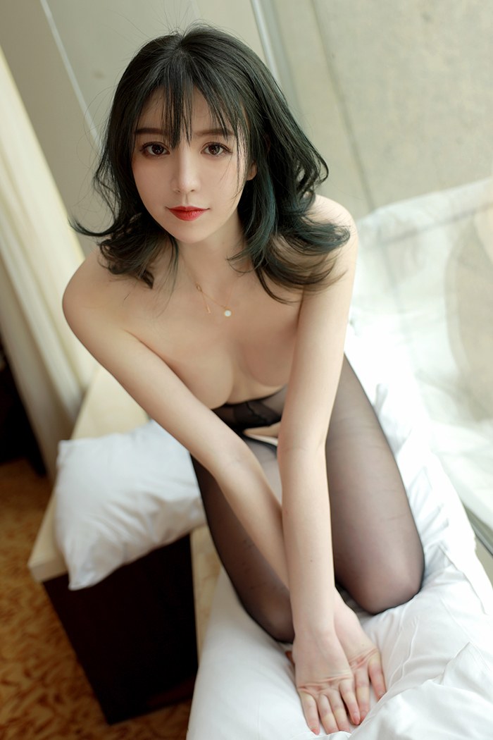 蕾丝透明性感内内衣美女图片天天看王琳丝丝入你心高清写真集图片