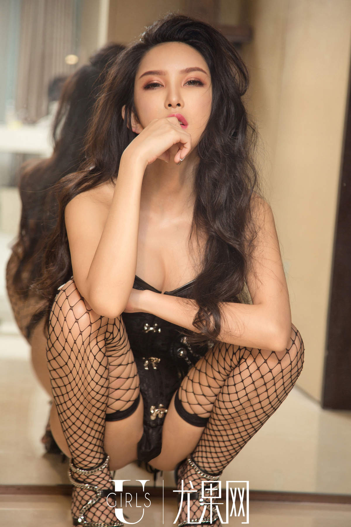 销魂美女图库沫语越撩越美蕾丝透明内内衣高清日本写真集图片