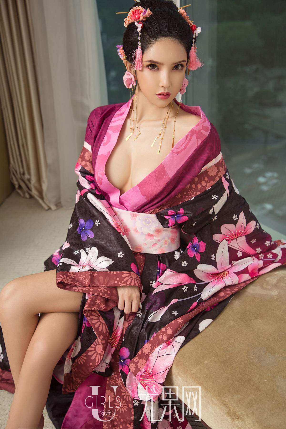 销魂美女图库沫语越撩越美蕾丝透明内内衣高清日本写真集图片