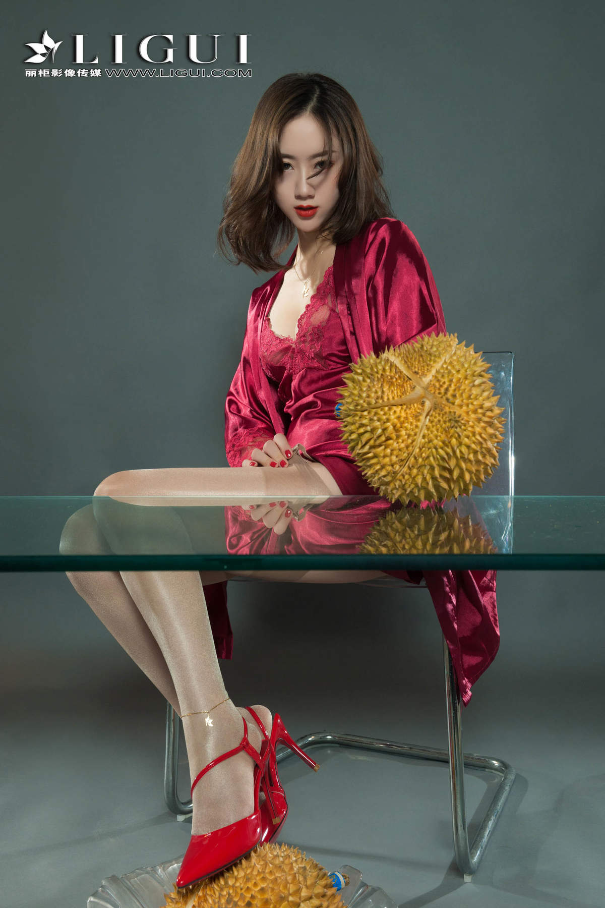 蕾丝透明性感内内衣美女图片天天看王琳丝丝入你心高清写真集图片