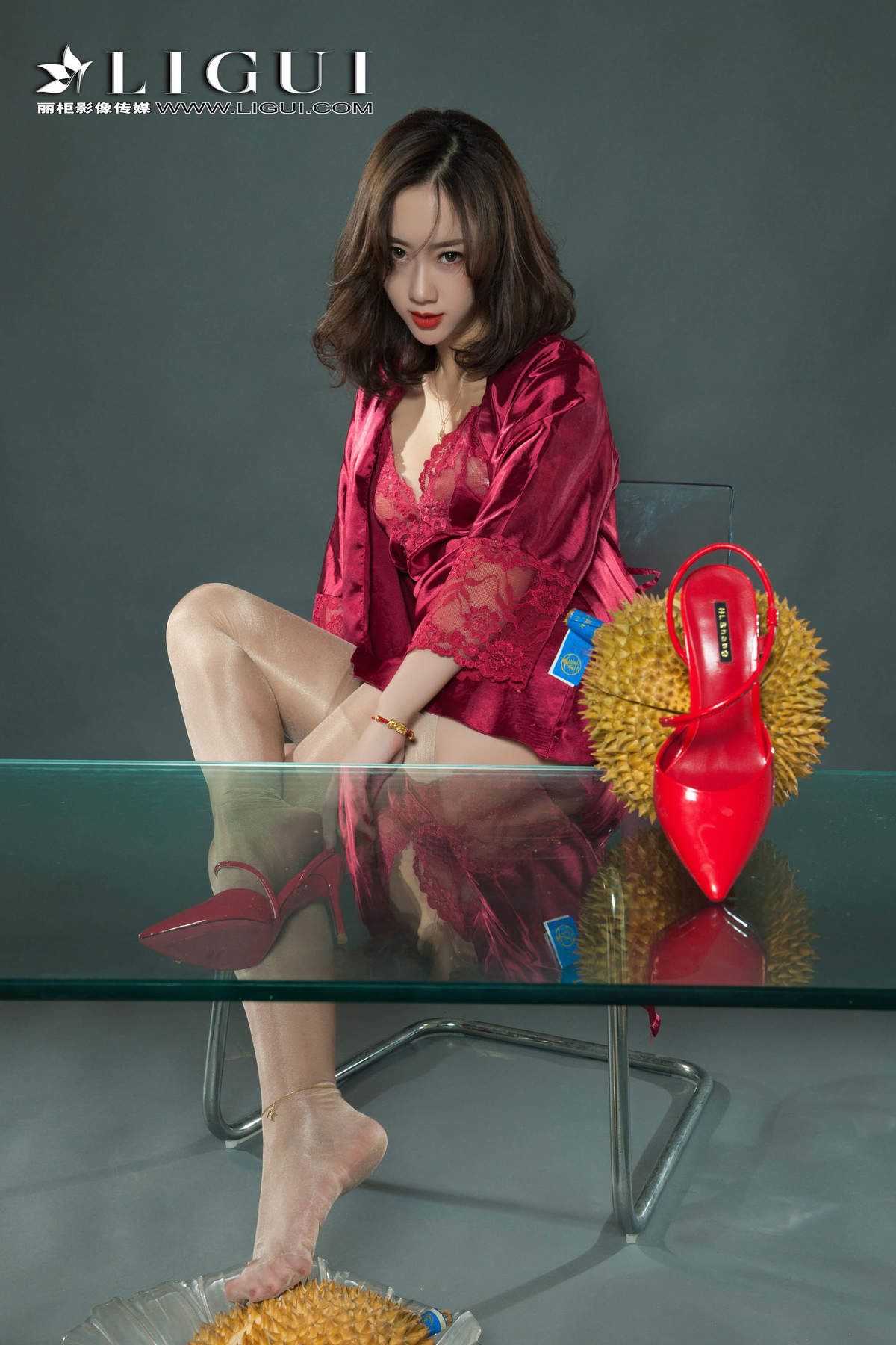 蕾丝透明性感内内衣美女图片天天看王琳丝丝入你心高清写真集图片