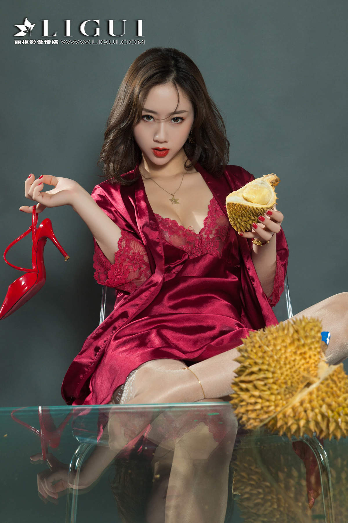 销魂美女图库沫语越撩越美蕾丝透明内内衣高清日本写真集图片