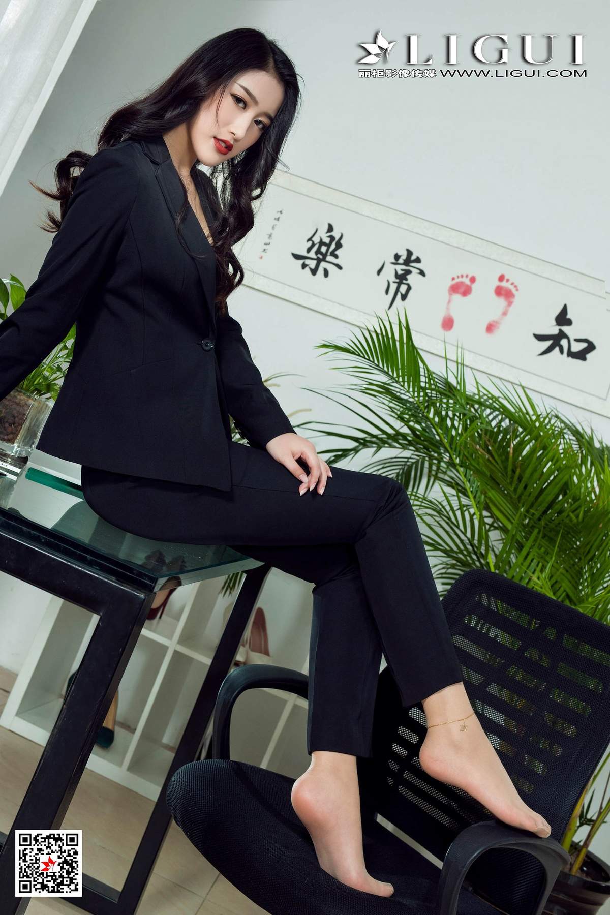 长发美女图片