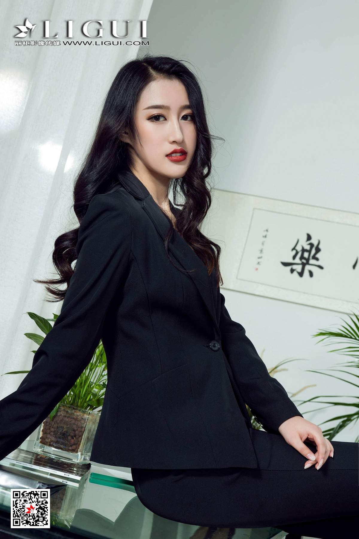 长发美女图片