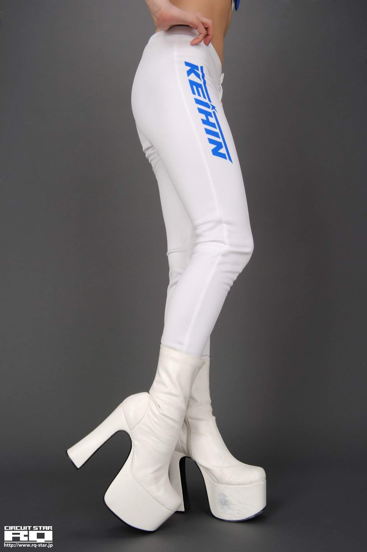 日本制服美女私房迷人写真图片图片