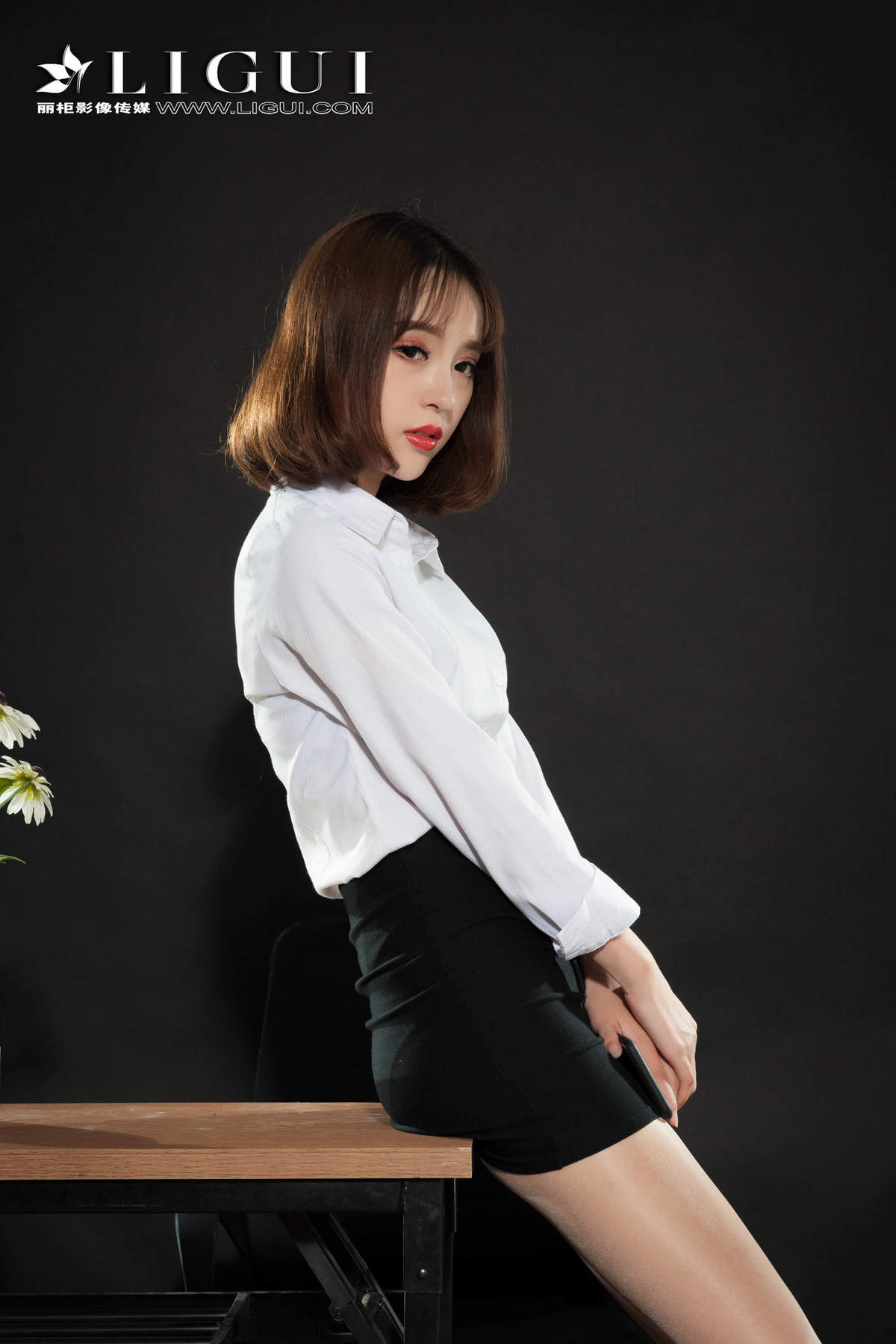 亚洲mm美腿高跟钟小八Tiara美腿写真集图片