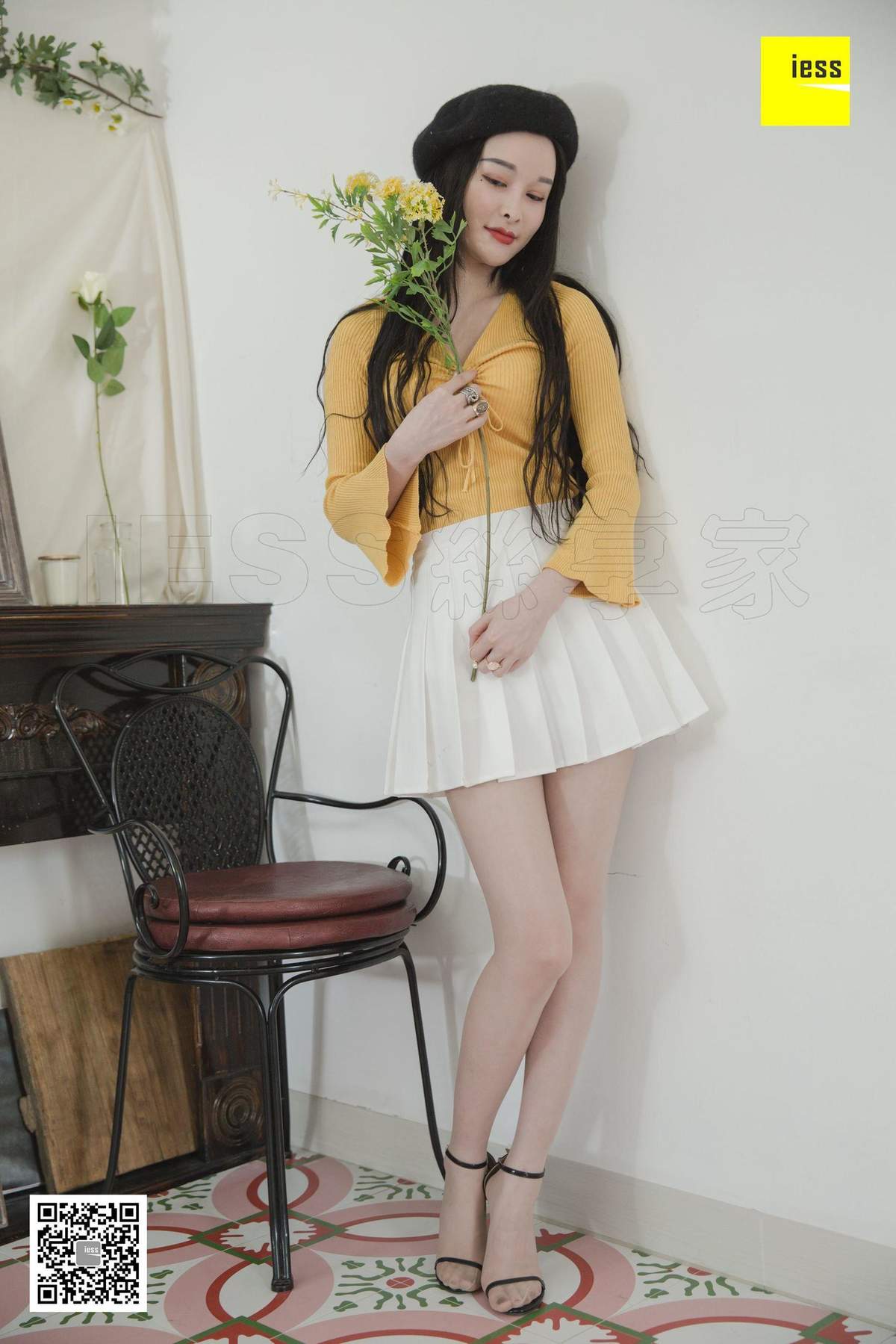 高跟鞋美女腿模孙千琪丝足OL写真集图片