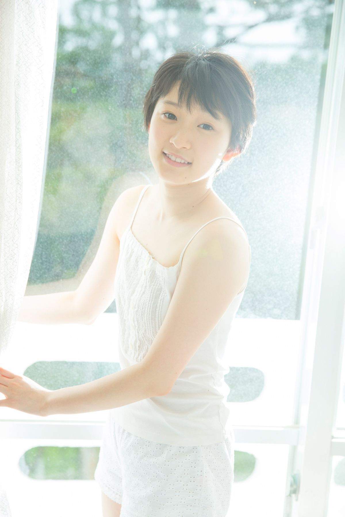 平胸妹子梦心月性感内衣与灵动韵味丝袜美女摄影写真集图片