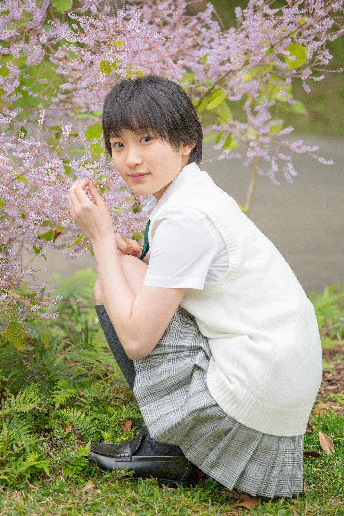 平胸妹子梦心月性感内衣与灵动韵味丝袜美女摄影写真集图片