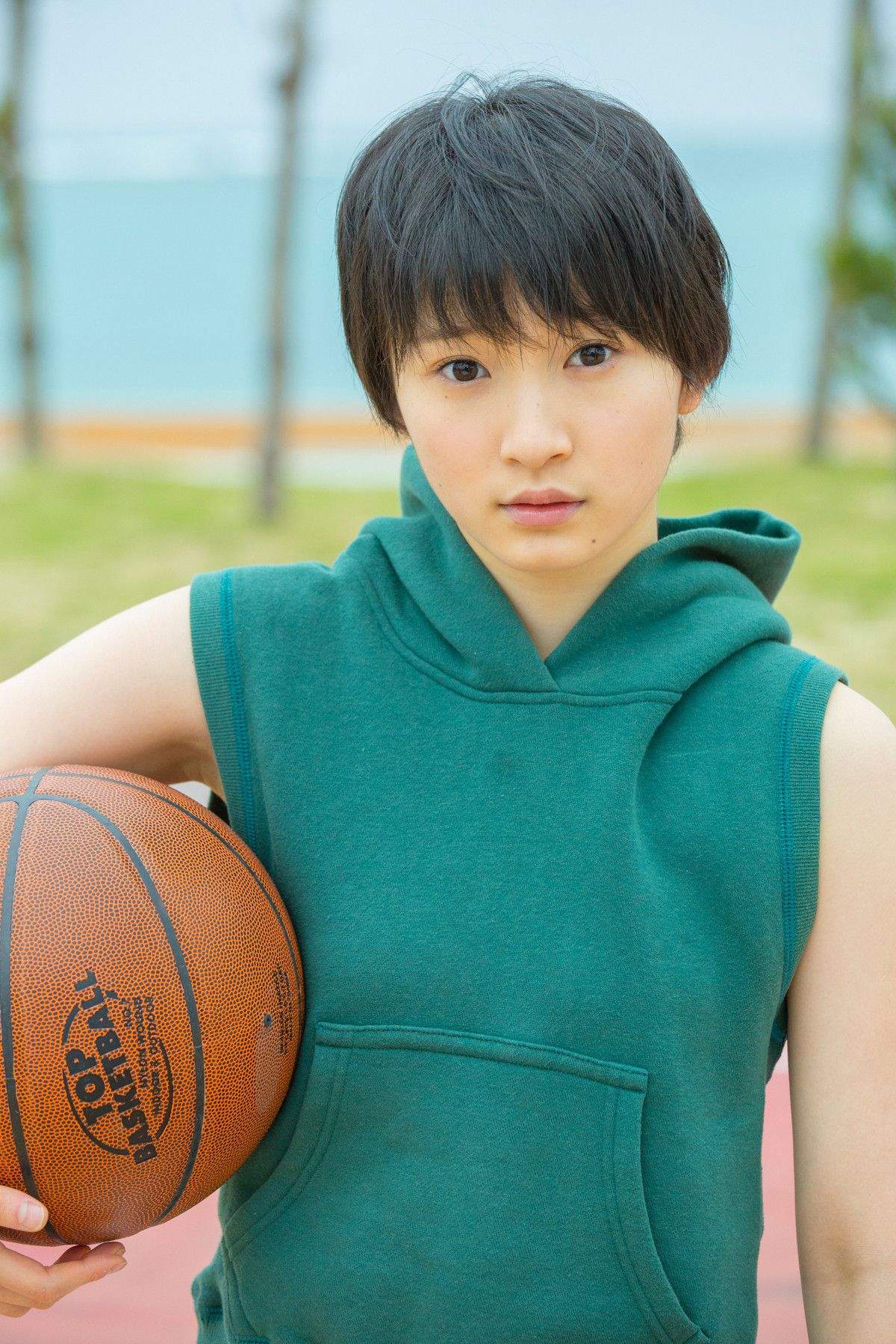 平胸妹子梦心月性感内衣与灵动韵味丝袜美女摄影写真集图片