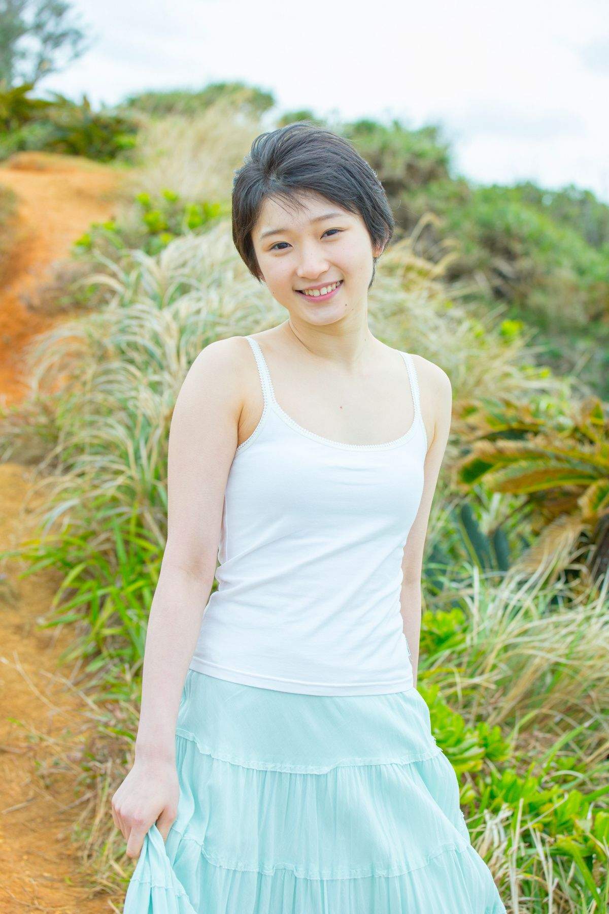 平胸妹子梦心月性感内衣与灵动韵味丝袜美女摄影写真集图片