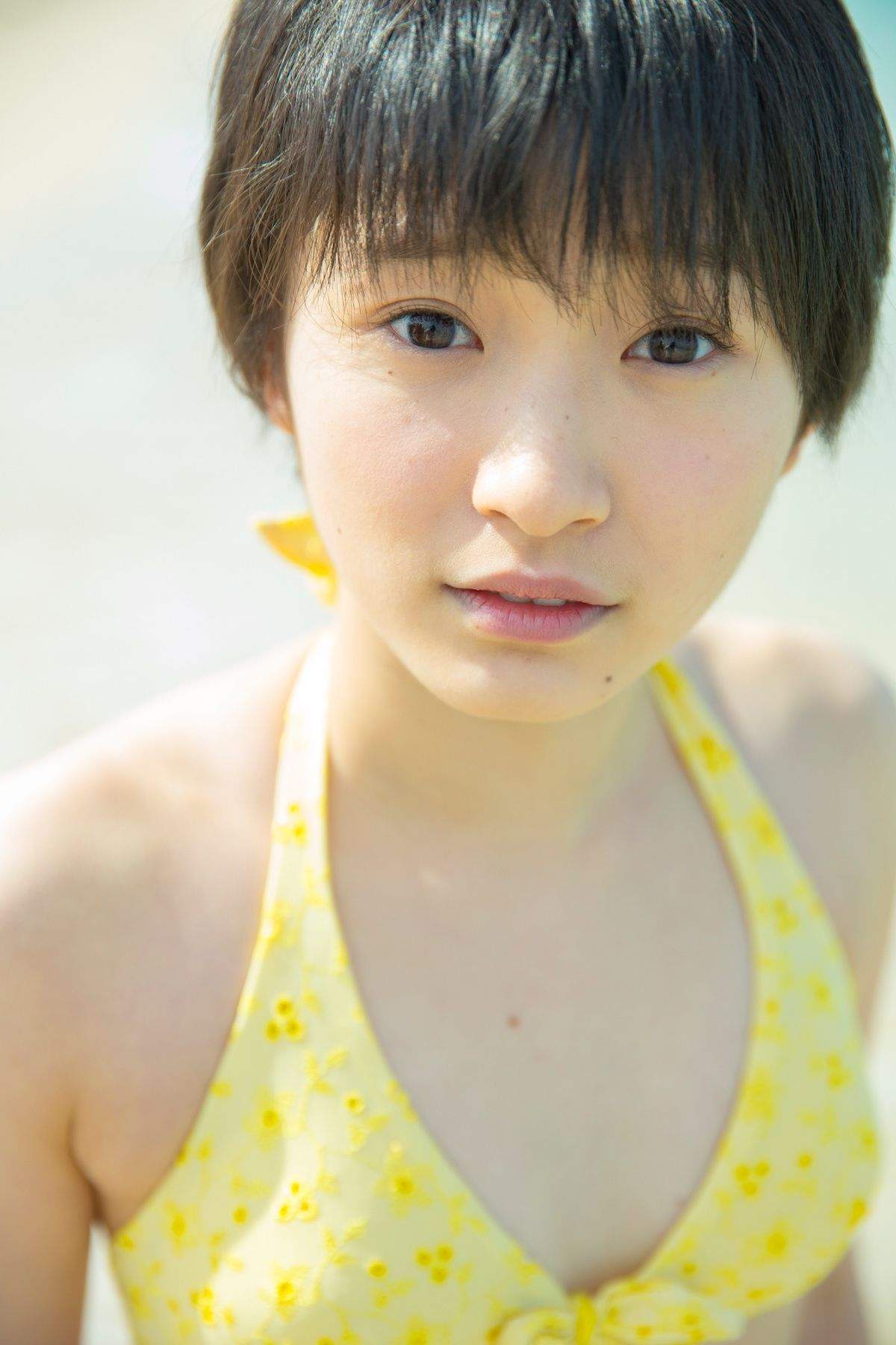 平胸妹子梦心月性感内衣与灵动韵味丝袜美女摄影写真集图片