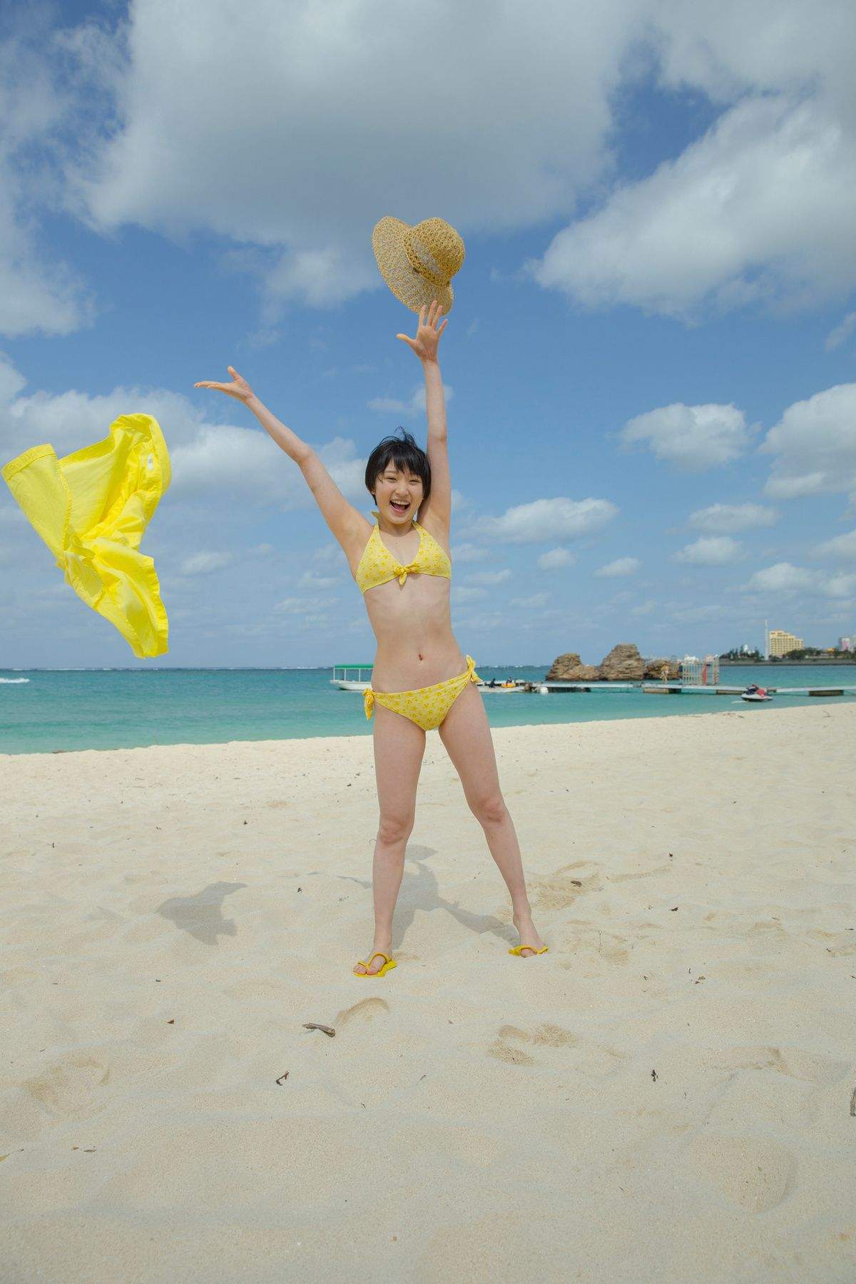 平胸妹子梦心月性感内衣与灵动韵味丝袜美女摄影写真集图片