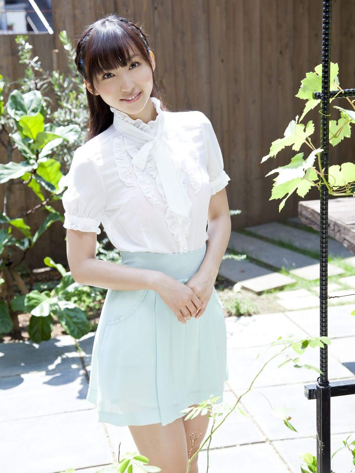 平胸妹子梦心月性感内衣与灵动韵味丝袜美女摄影写真集图片