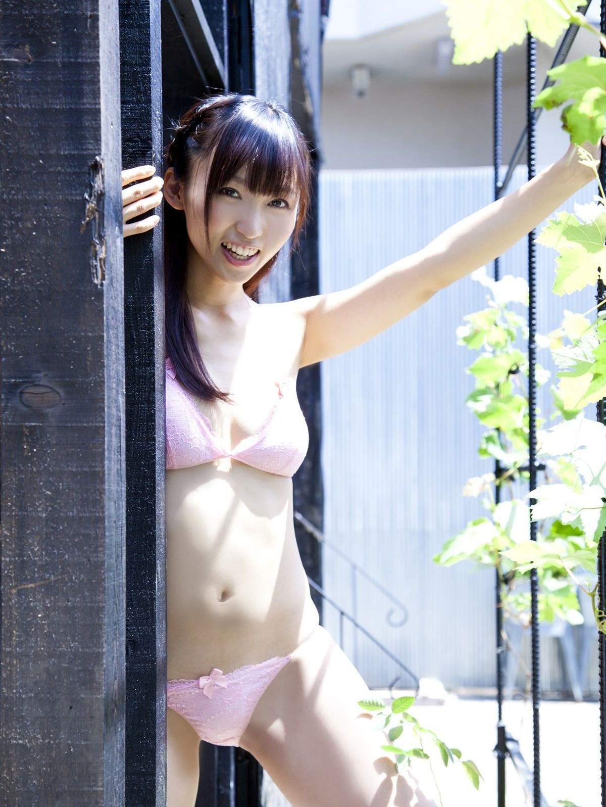 平胸妹子梦心月性感内衣与灵动韵味丝袜美女摄影写真集图片