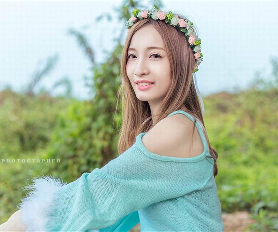 日本女优90后小美女透明丝袜顶级美女长发写真套图图片