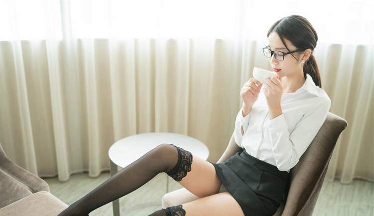 大长腿图片