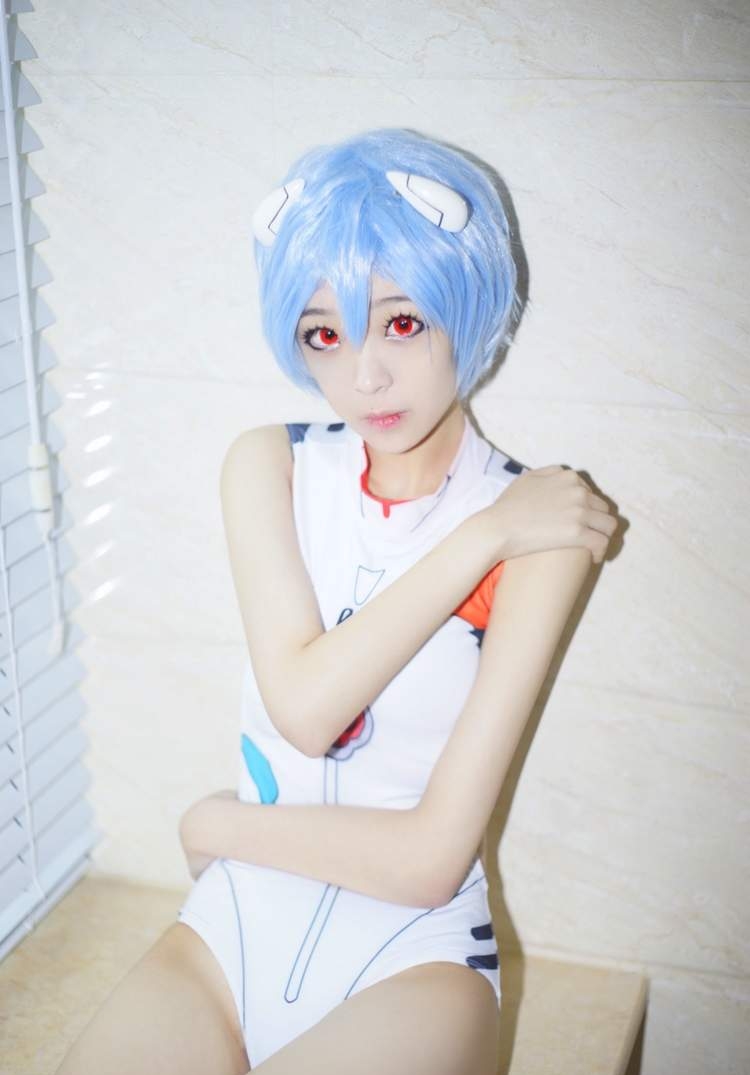 紧身美女图片