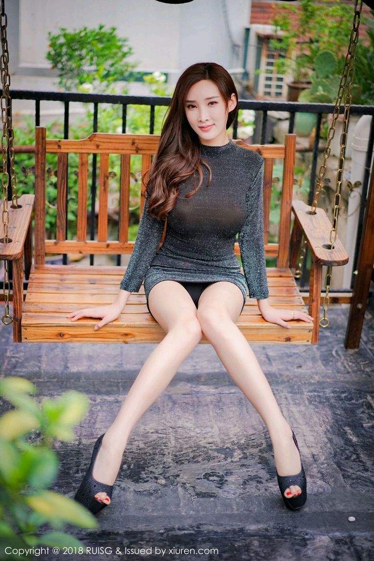 成人美女图片紧身制服酥胸露乳性感诱惑桌面壁纸图片