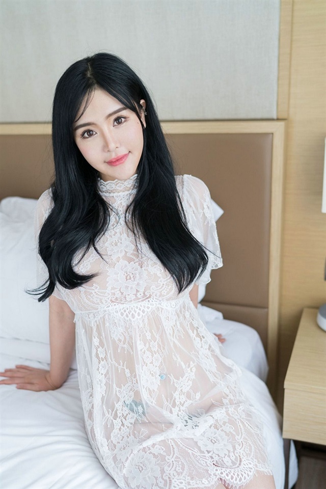 翘臀美女图片