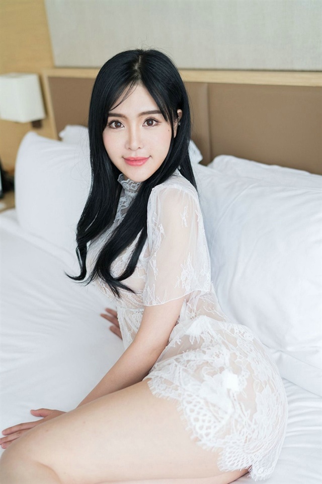 翘臀美女图片