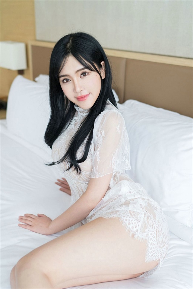 翘臀美女图片