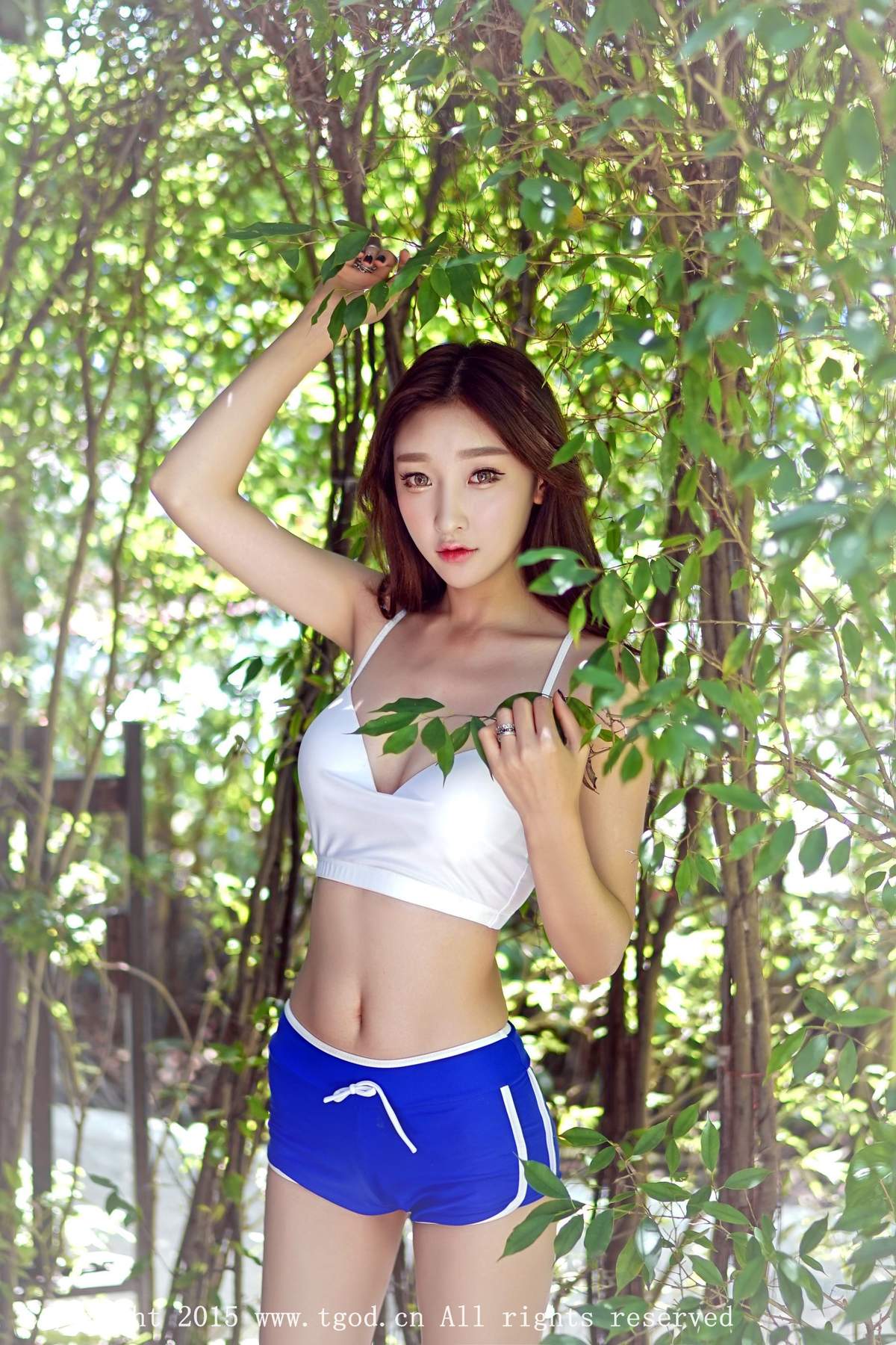 日本美女美惠子我是恬美小姐姐写真集图片