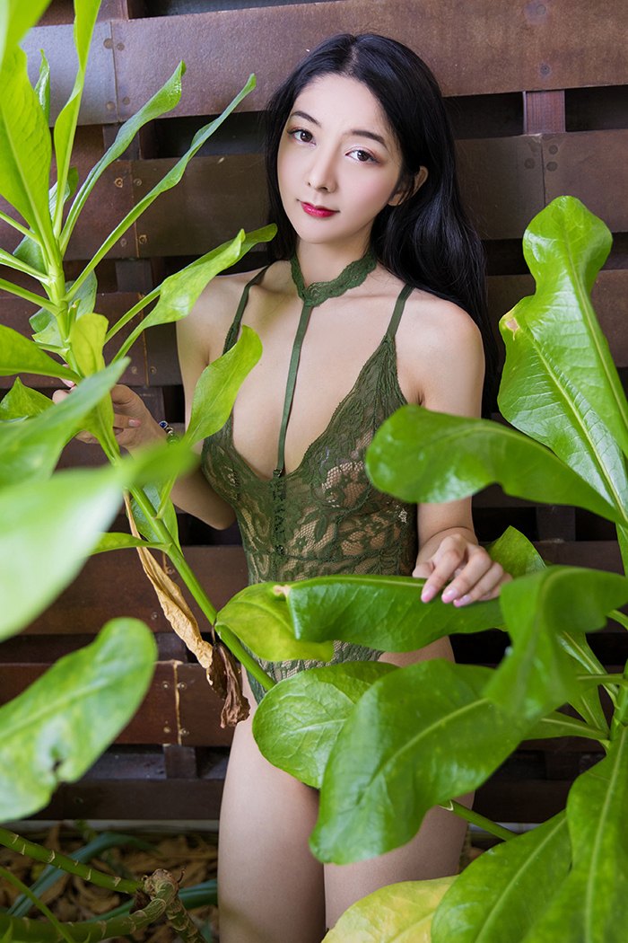 日本美女美惠子我是恬美小姐姐写真集图片