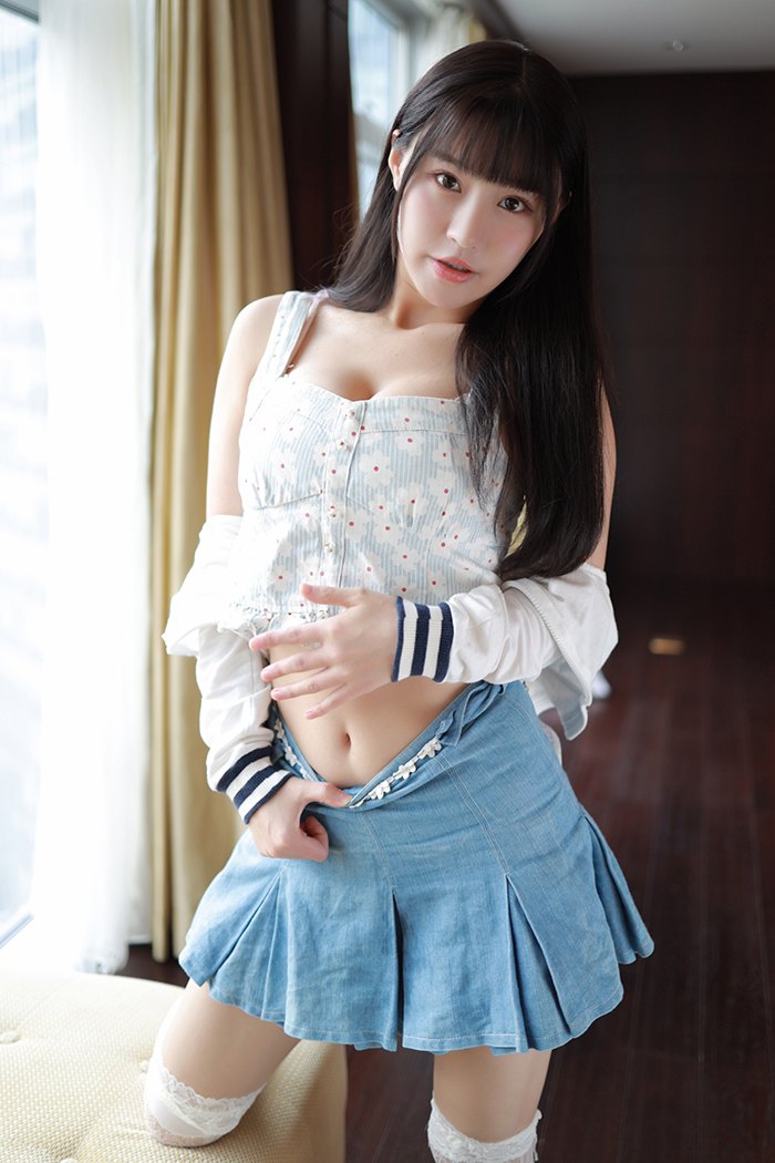 日本美女美惠子我是恬美小姐姐写真集图片