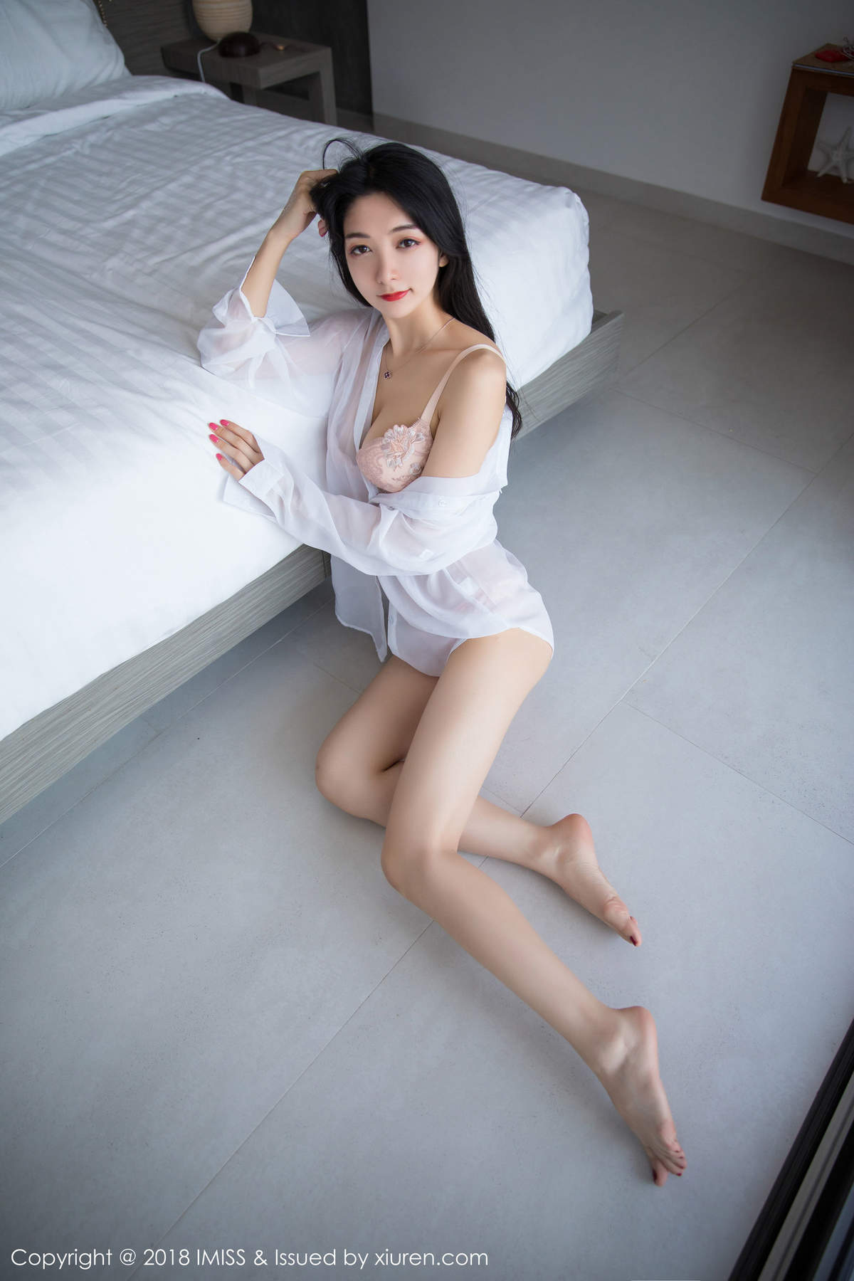 丝袜美脚图片