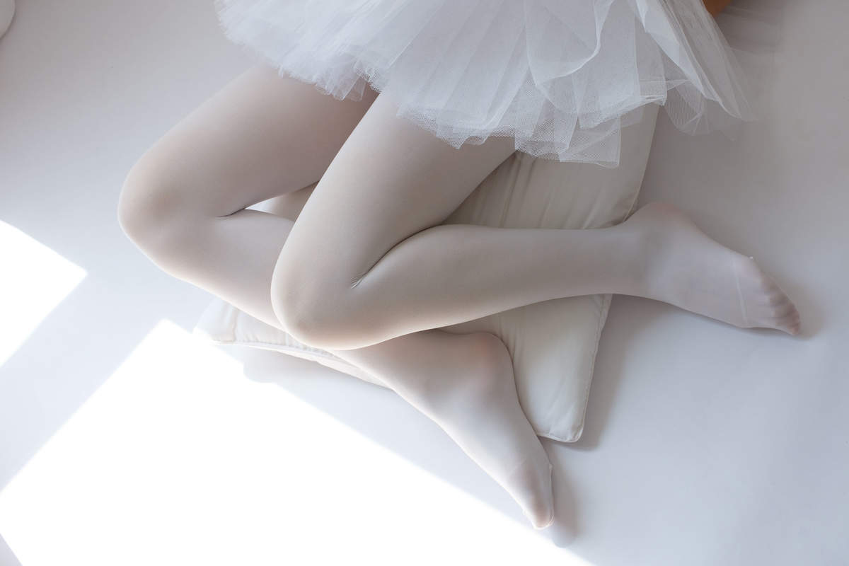 丝袜美脚图片
