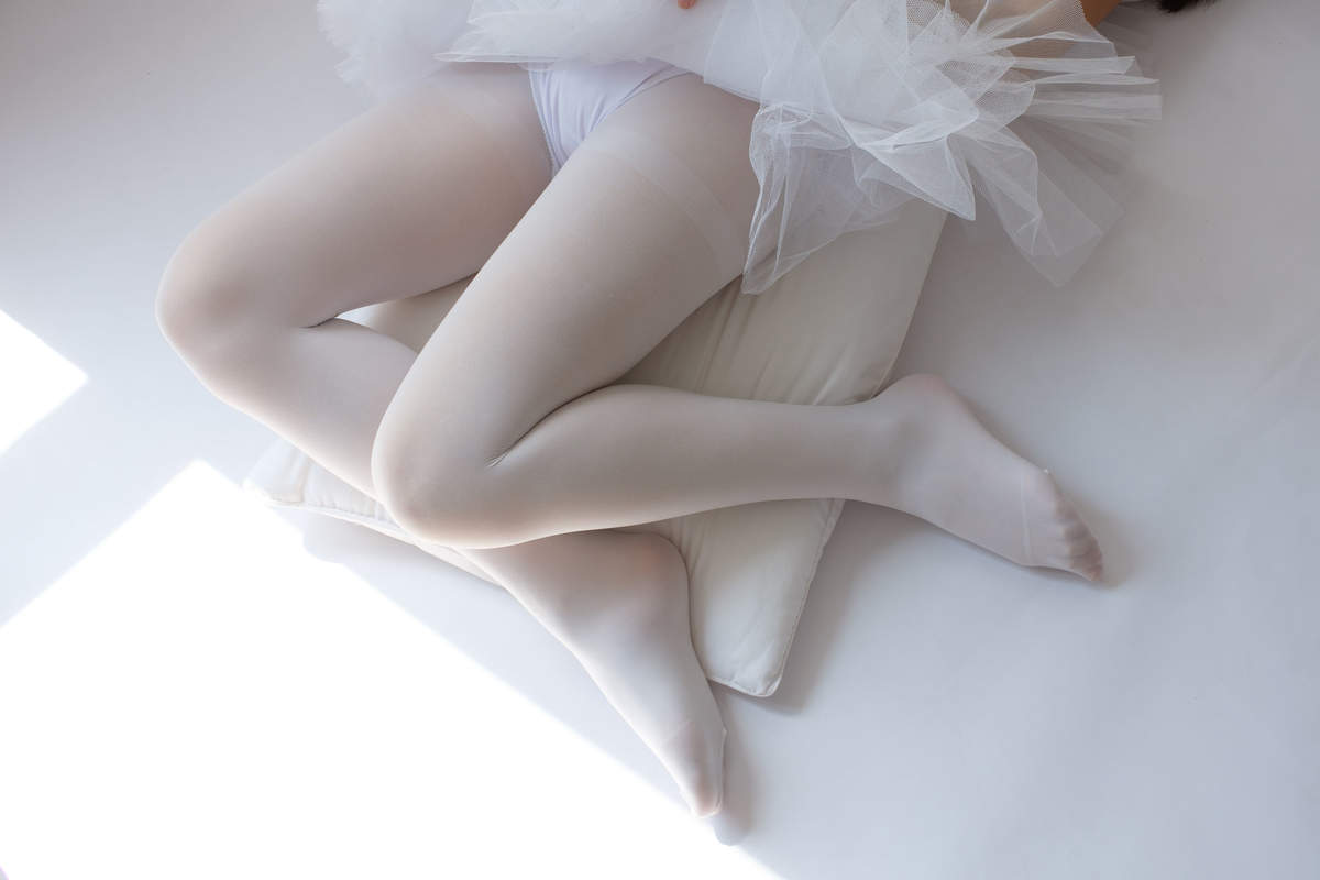 丝袜美脚图片