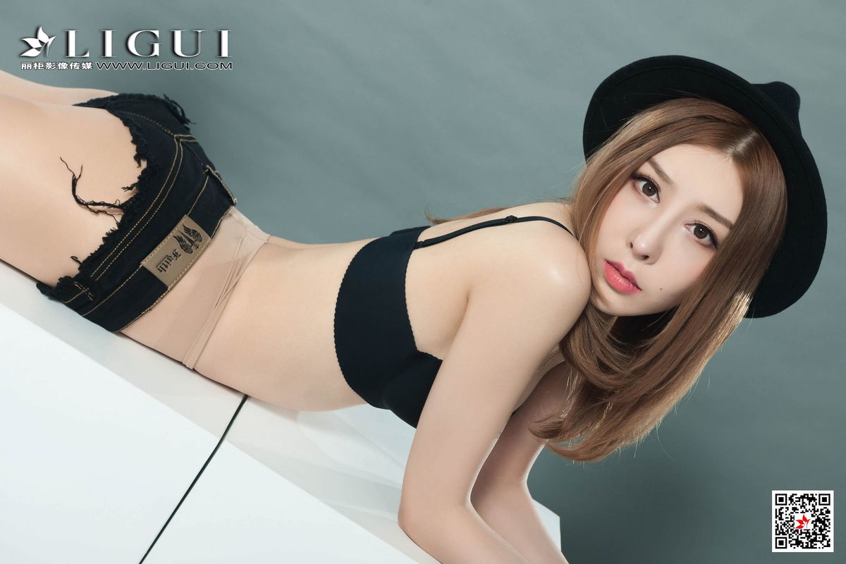 女模特图片