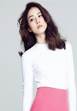 韩国女神李宝英妩媚善感女神范儿写真销魂美女图片(二)