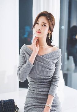 大陆女明星电脑pc端气质美女超模黑丝美腿短裙高跟鞋私房性感写真