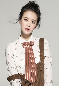 高清中国内地新晋女演员曾一萱可爱少女写真图片