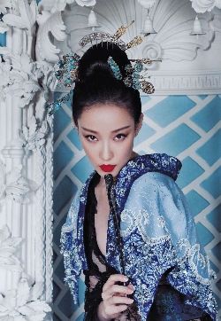 中国内地江苏南京女演员倪妮《奇门遁甲》侠女风复古宫廷写真图片